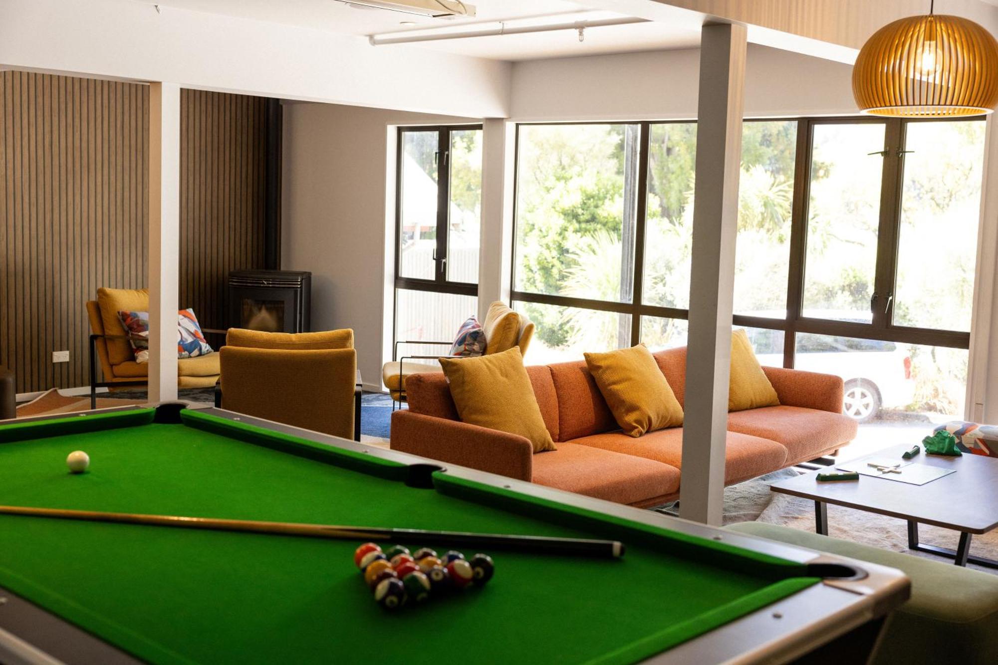Haka House Queenstown Lakefront Екстер'єр фото