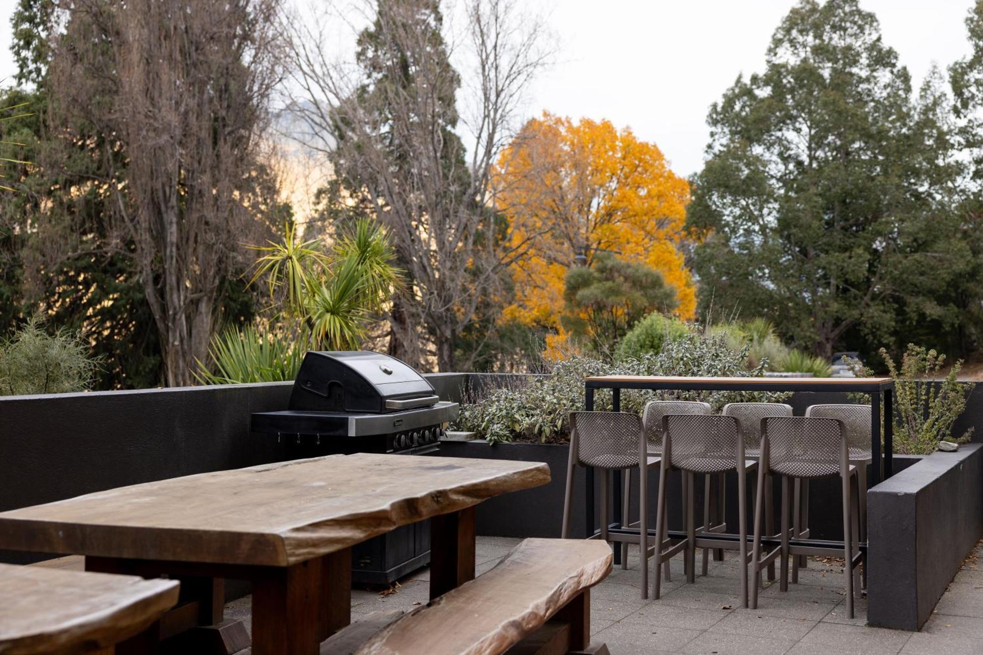 Haka House Queenstown Lakefront Екстер'єр фото