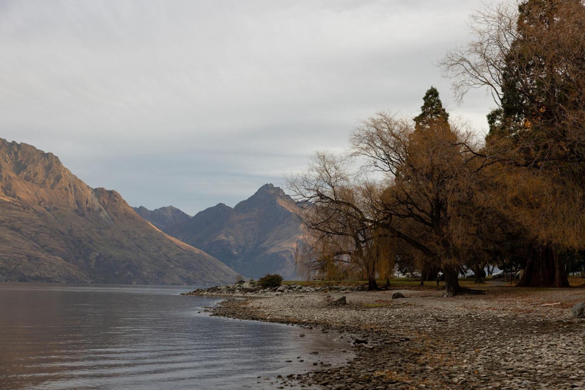 Haka House Queenstown Lakefront Екстер'єр фото
