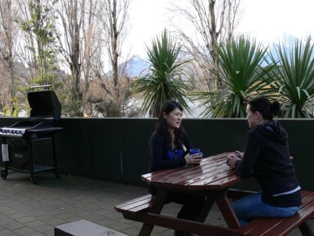 Haka House Queenstown Lakefront Екстер'єр фото